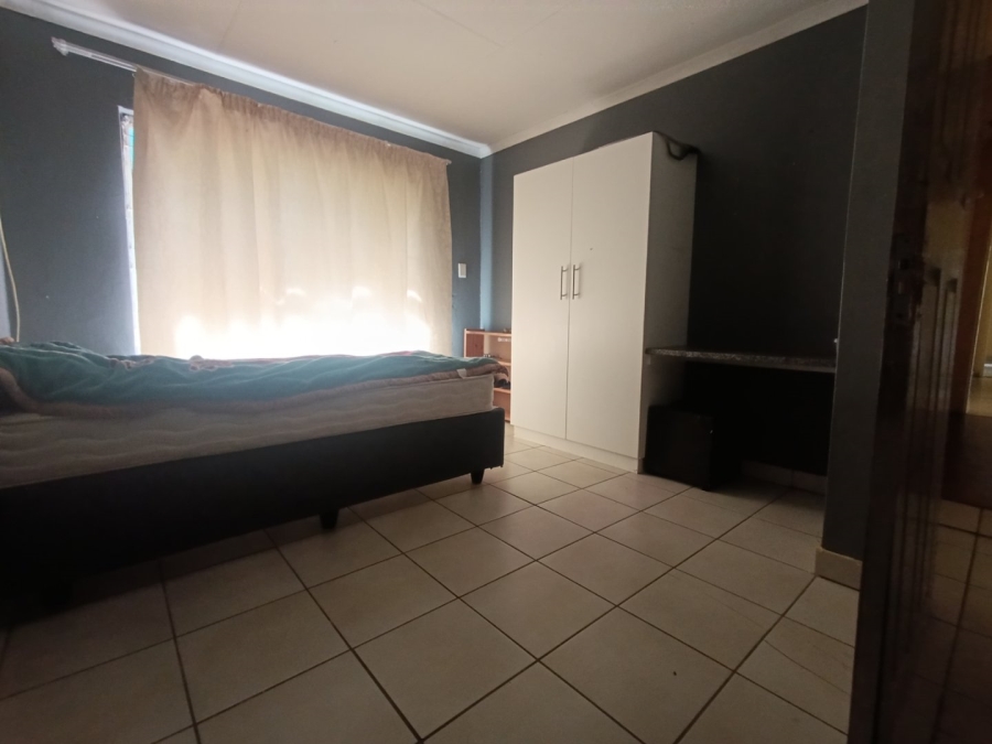To Let 1 Bedroom Property for Rent in Brandwag Free State